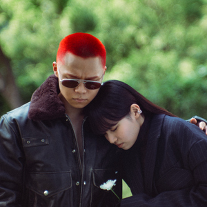 有黄有粗美女视频
